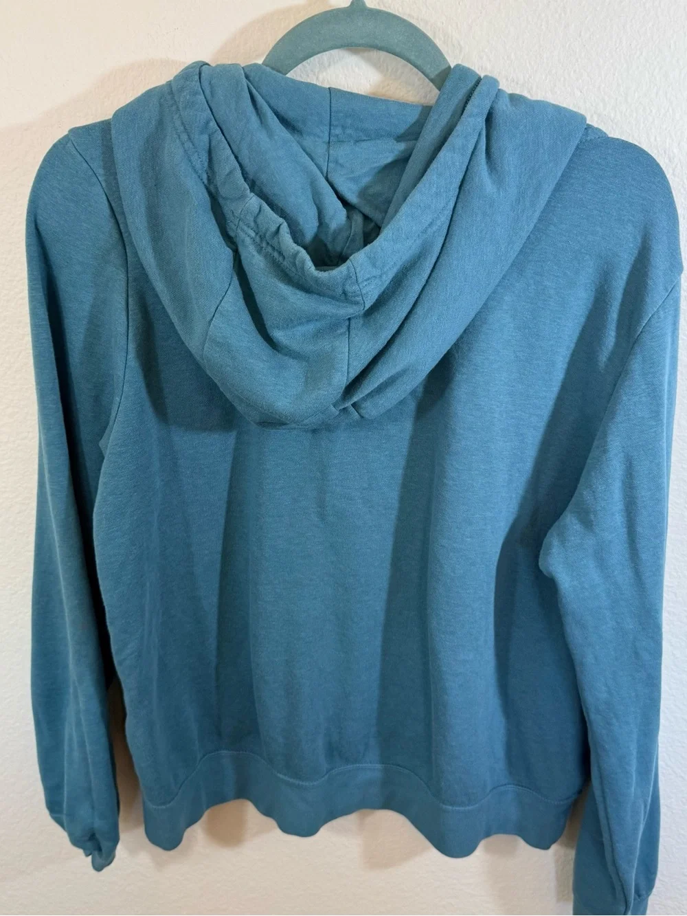 NIKE Women’s Teal Blue Cowl Neck Pullover Sweatshirt
